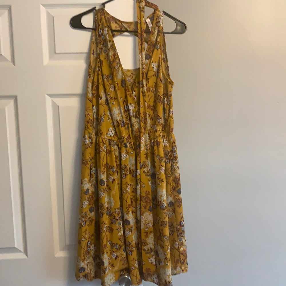 Yellow Floral Open-Back Dress